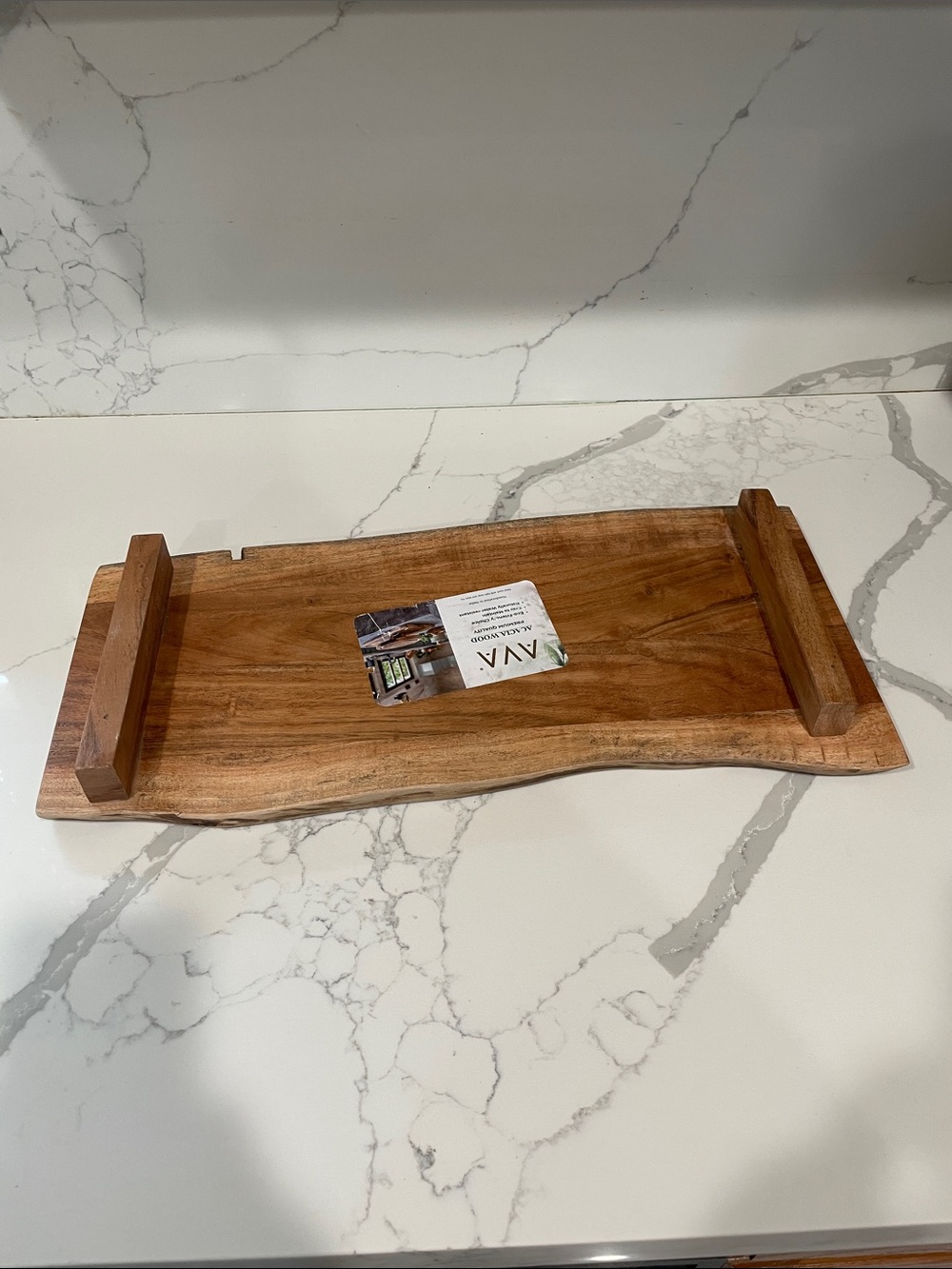 Live Edge Wooden Serving Board - Natural Brown - Picture 4 of 8